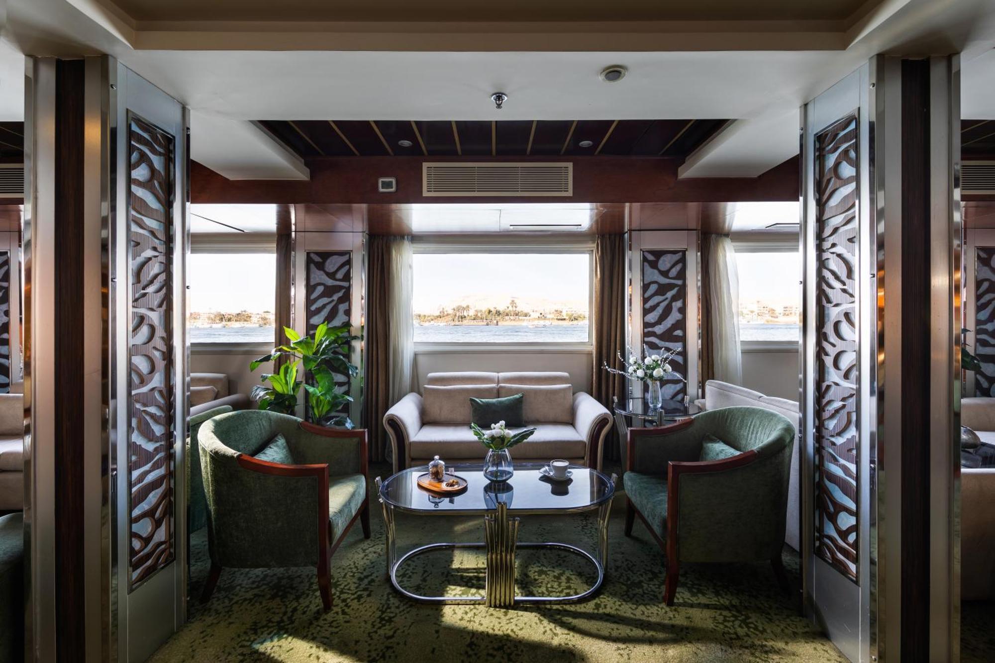 M/S Esmeralda Nile Cruise - 4 Or 7 Nights From Luxor Each Monday And 03 Nights From Aswan Each Friday Экстерьер фото